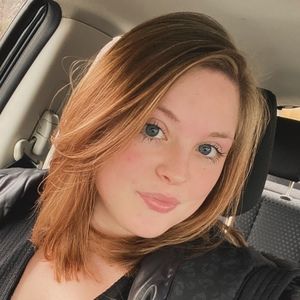 Meet your Posher, Helena